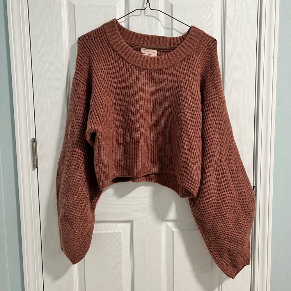 UO Balloon Sleeve Sweater